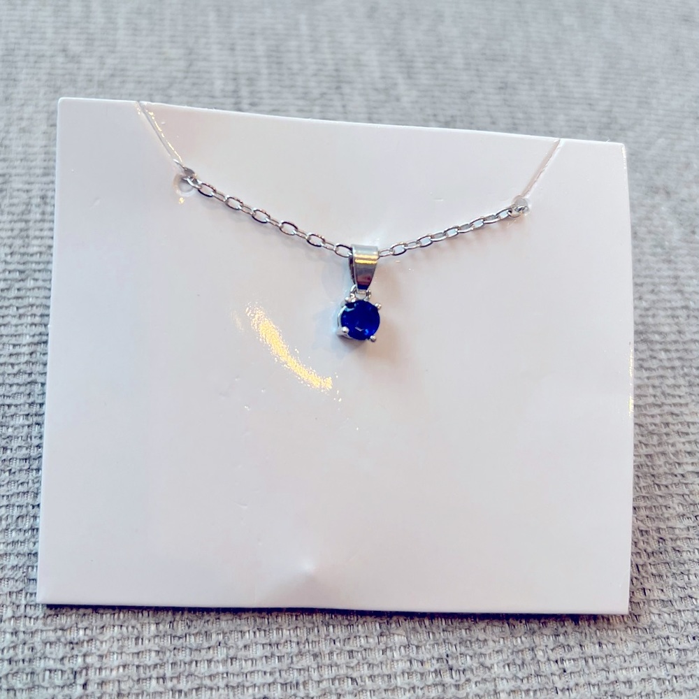 EFFY NWT Blue Sapphire Pendant Necklace